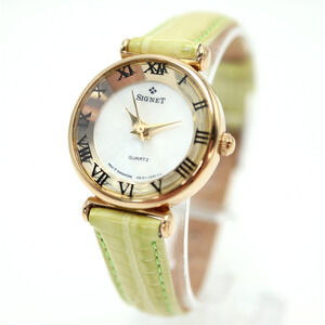 Vintage Signet Womens MOP Watch 25mm Gold Tone Yellow Green Leather New Battery